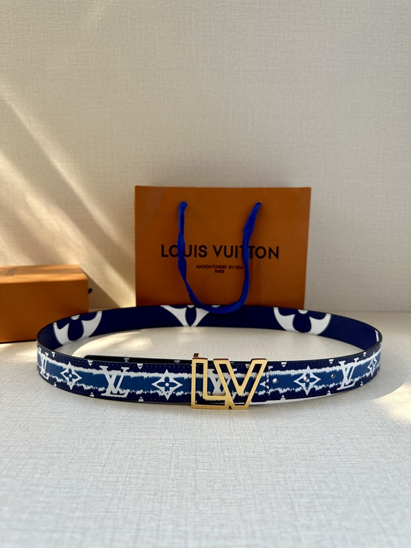 激安ルイヴィトンベルト着用イメージ